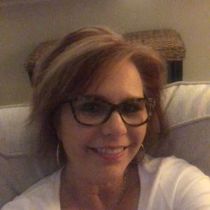 Meet your Posher, Debbie